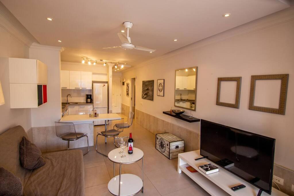 Donna Ida Apartment Costa Del Silencio Exterior photo
